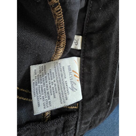Miraclebody Womens Black Slimming Jeans Size 2P - Picture 4 of 5